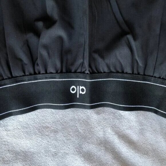 ❣❣ALO Yoga Suit Up Trouser Black (Regular)M码❣❣ - Picture 7 of 7